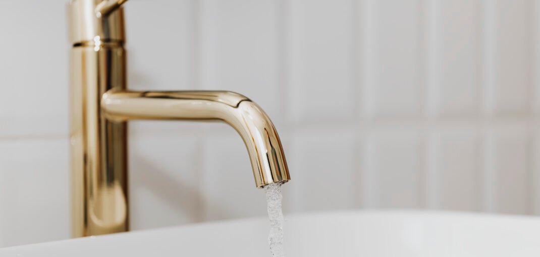 Signs It’s Time to Replace Your Old Bathroom Taps | Ceramic Privy